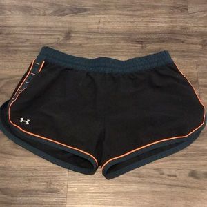 Under Armour shorts | size S